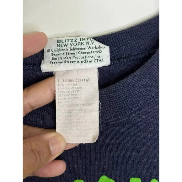 Vintage 90s Sesame Street That Tickles! Elmo Sweatshirt Blue Unisex Youth Large - Picture 6 of 9